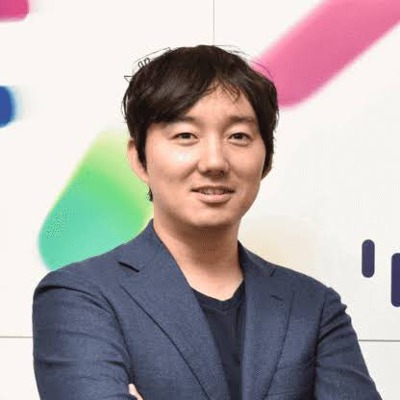 篠田麻里子の不倫相手の篠塚孝哉