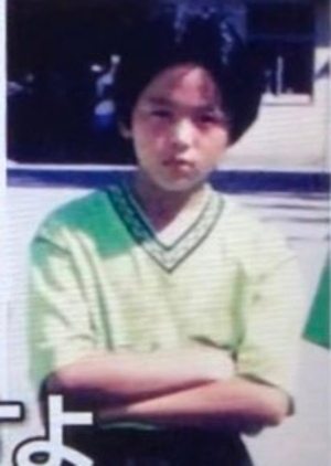 若い頃が可愛いサッカー少年の中村倫也